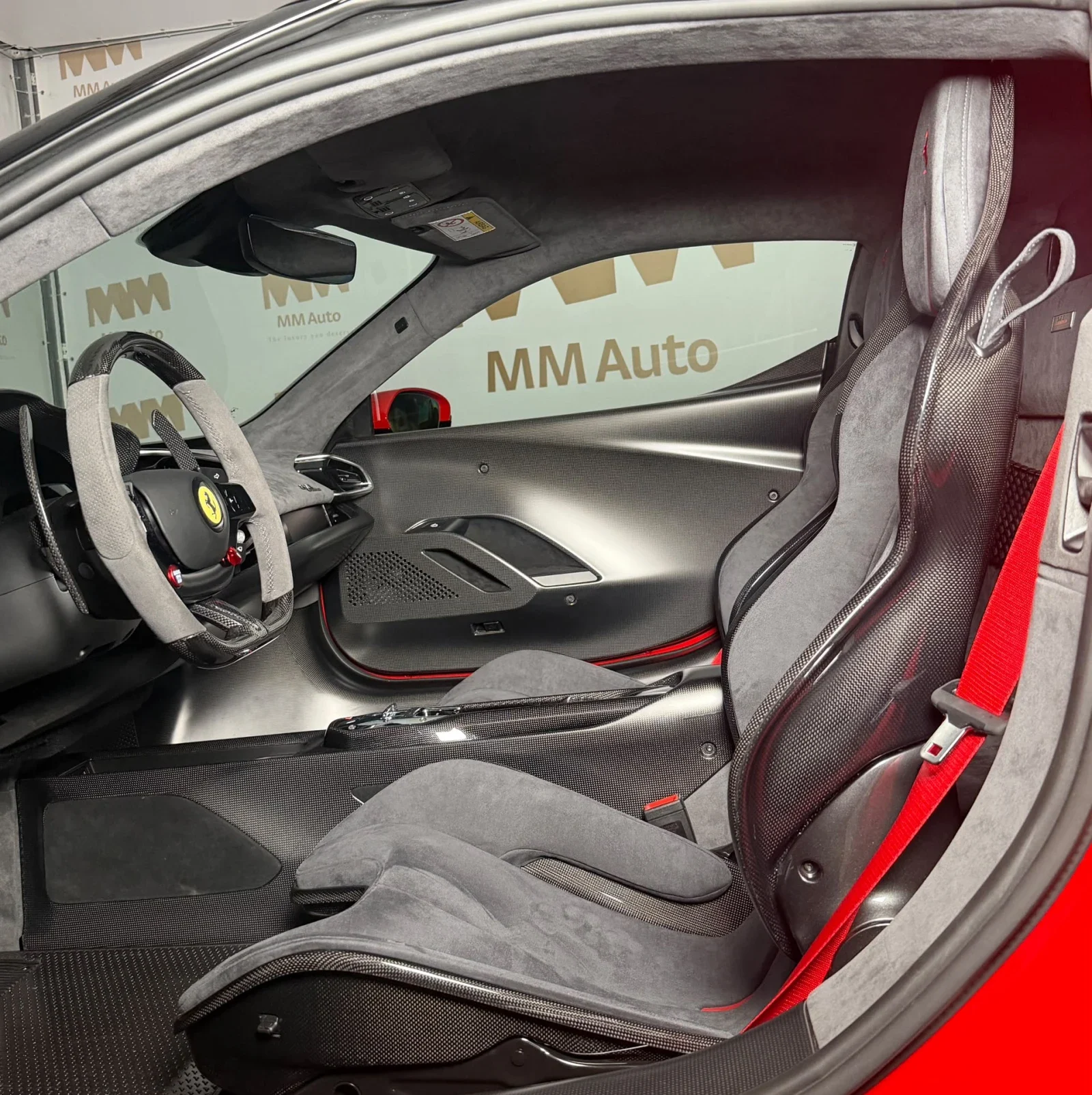 Ferrari 296 Speciale Carbon