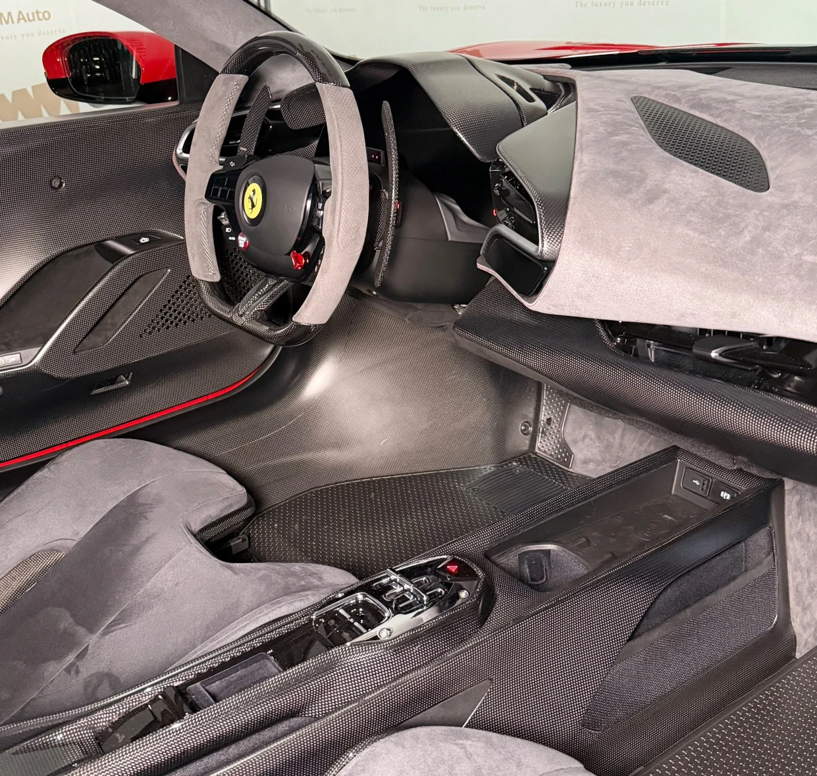 Ferrari 296 Speciale Carbon